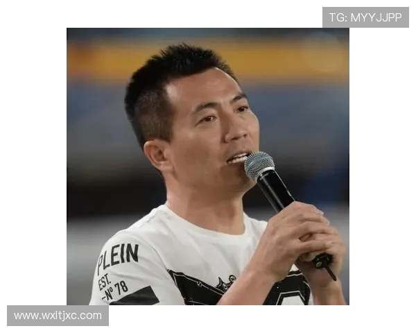 炮轰三队黄健翔怪己三分难出线